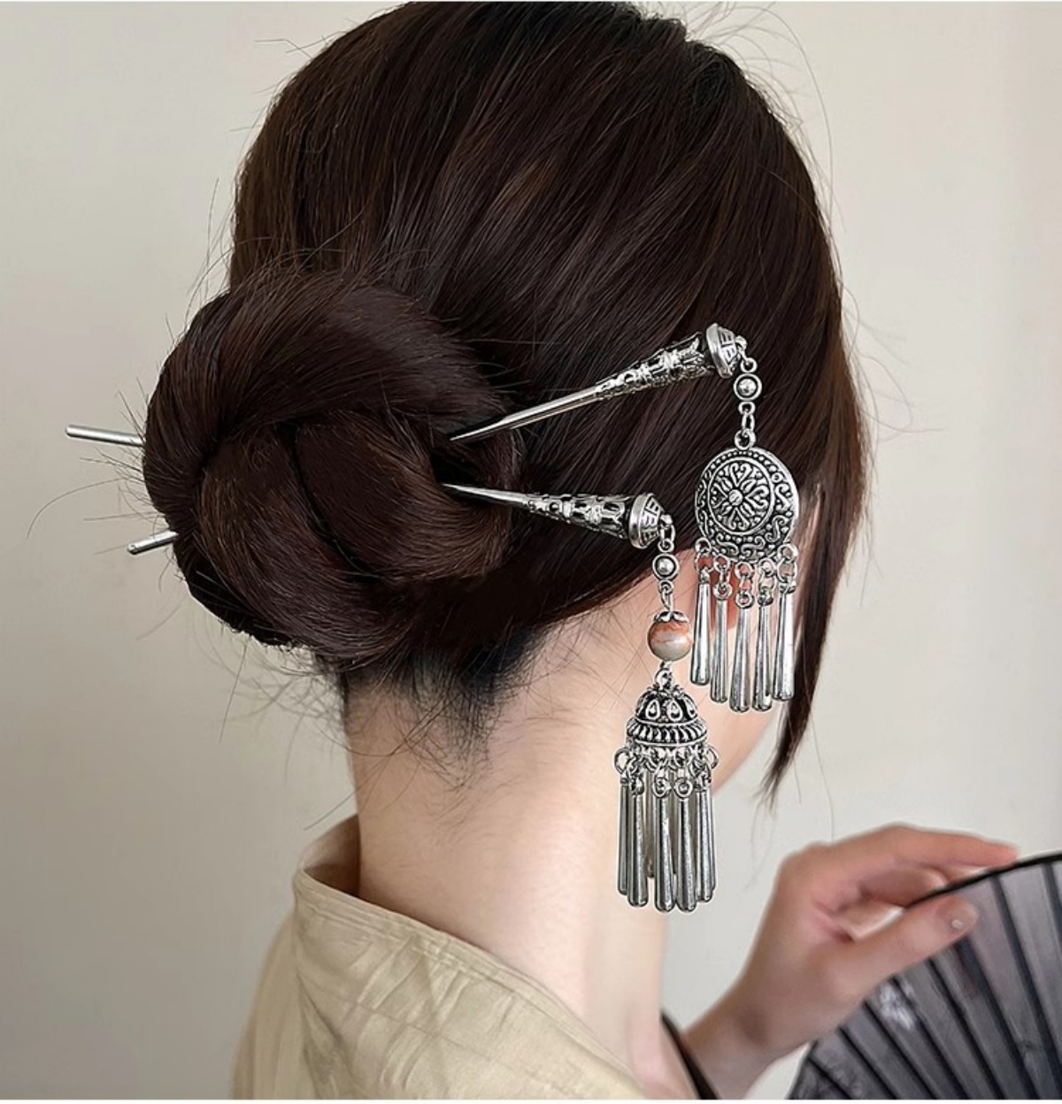 우아한 여성의 머리핀 골동품 실버 나비 술 머리 스틱  - Women Accessories Shop 리뷰 및 가격