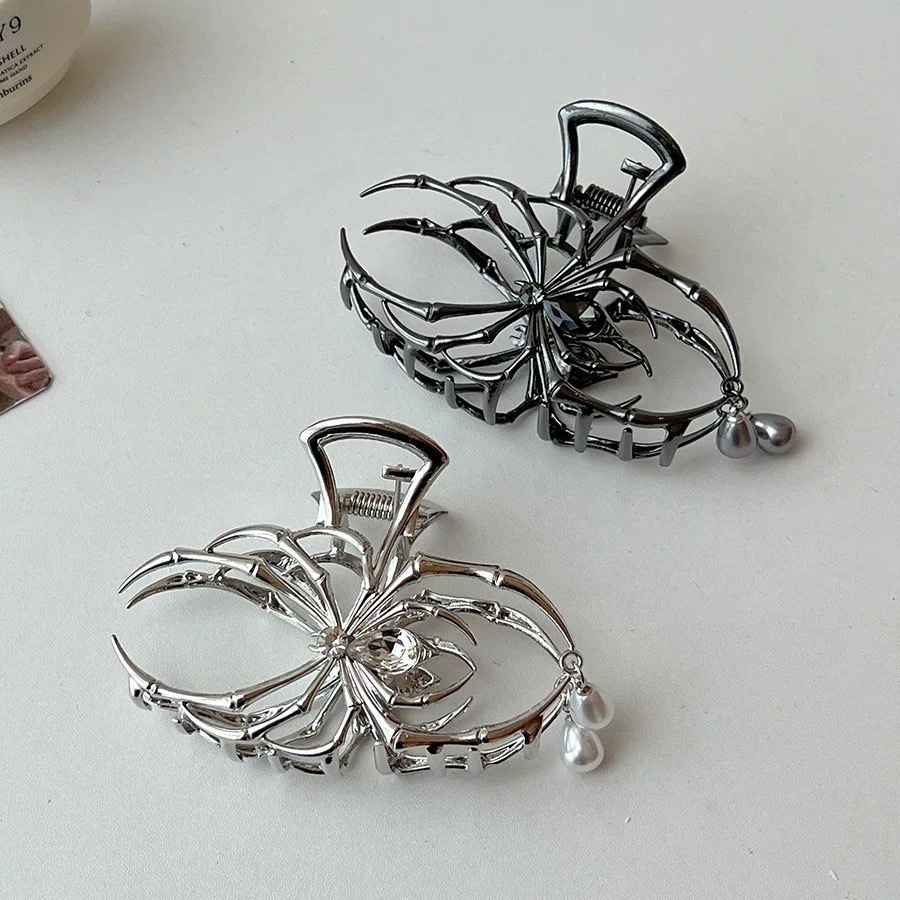 2025 할로윈 블랙 스파이더 헤어 클로 클립 진주 매 - Women Accessories Business 리뷰 및 가격