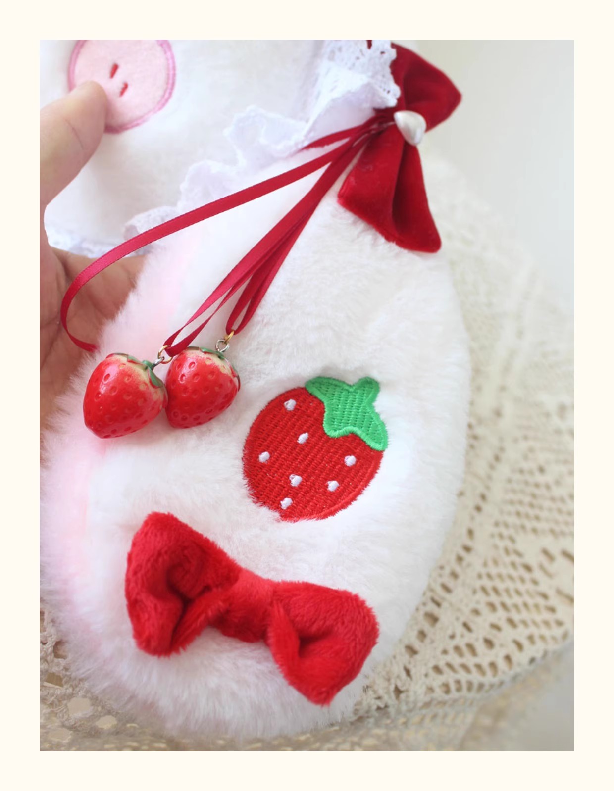 로리타 대용량 소프트 소녀 딸기 토끼 진주 체인 드롭  - Women'S Ear Accessories 리뷰 및 가격