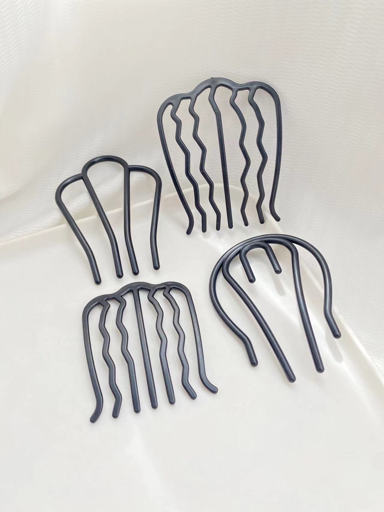 다른 웨이브 모양의 디자인을 가진 4pcs 검은 머리  - Women Accessories Shop 리뷰 및 가격